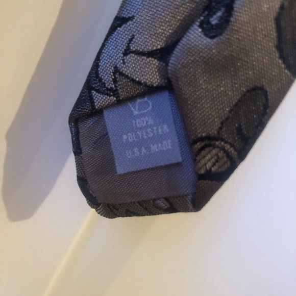 Vintage Mickey Mouse Tie - Picture 5 of 6